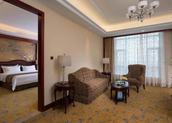 Venus Royal Hot Spring Hotel