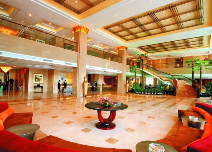 East Lake International Hotel