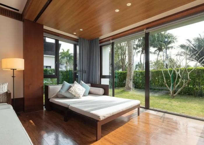 Le Meridien Shimei Bay Beach