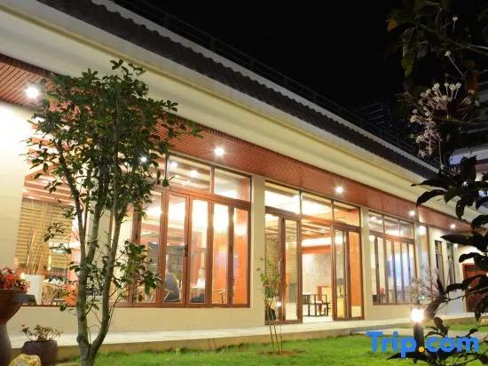 Wanning Hele Family Home Stay