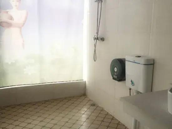 Fenggang Gutian Hotel