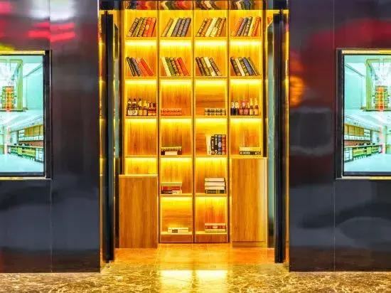 Bamboo Boat Light Luxury Hotel (Renmin Road, Huichuan District, Zunyi)