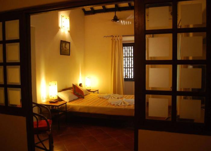 Granpa's Inn Hotel Bougainvillea