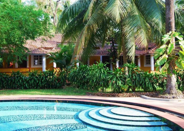 Granpa's Inn Hotel Bougainvillea