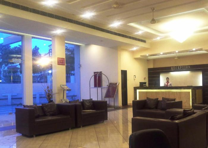 Hotel Mansarover Paradise