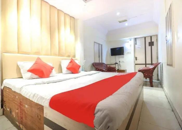 OYO 38775 Hotel Prem Chunaria