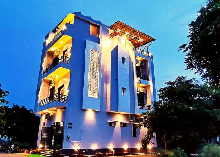 Asapian House - A Luxury Homestay at Moradabad