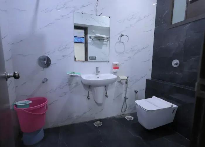 Hotel Grand Sai - Moradabad, Uttar Pradesh