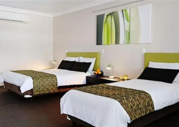 Drover's Motor Inn, Dalby