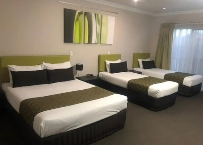 Drover's Motor Inn, Dalby