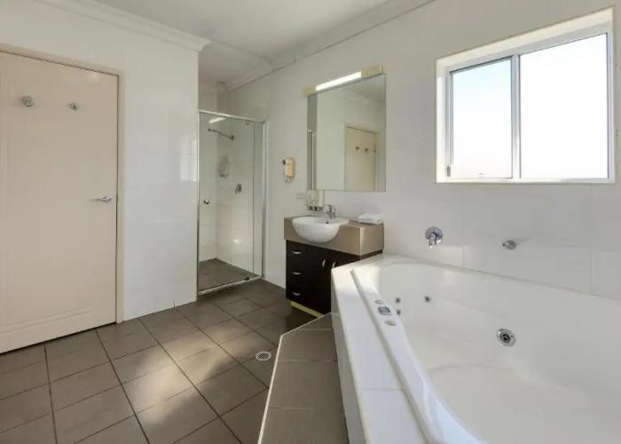 Drover's Motor Inn, Dalby