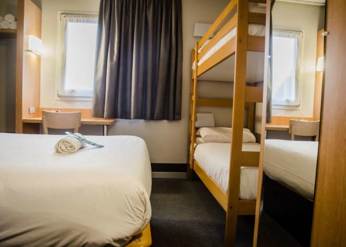 Kyriad Direct Clermont Ferrand Nord - Gerzat