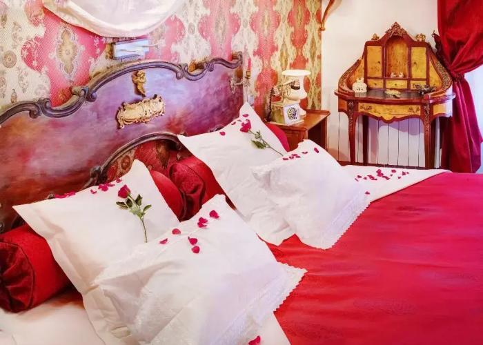 Hotel Renaissance