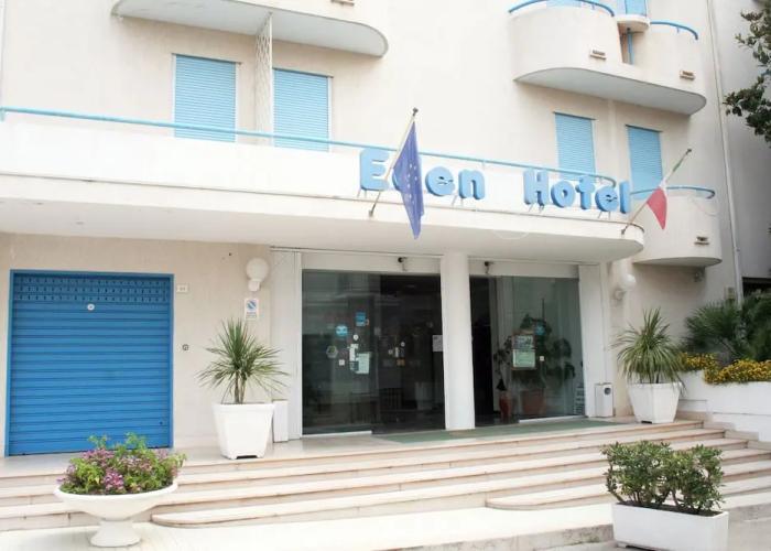 Eden Beach Club