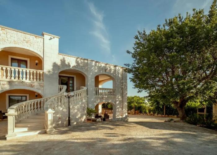 Holiday Gli Archi