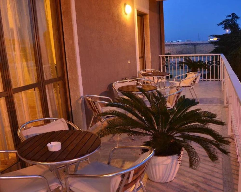 фото Hotel A-14