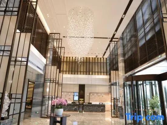 Songjin Grand Hotel (Xuchang East High-Speed Railway Station Store)
