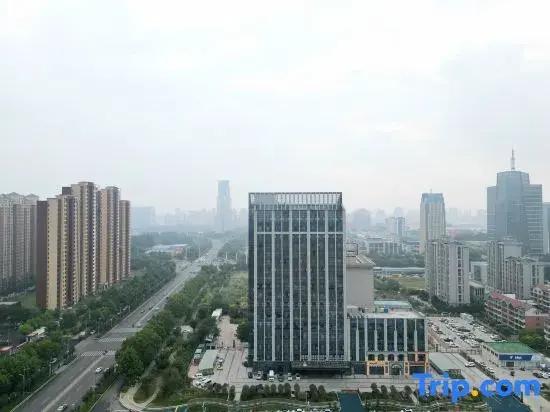Songjin Grand Hotel (Xuchang East High-Speed Railway Station Store)