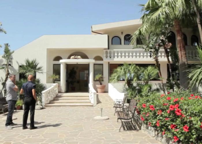 Villaggio Hotel Pineta Petto Bianco