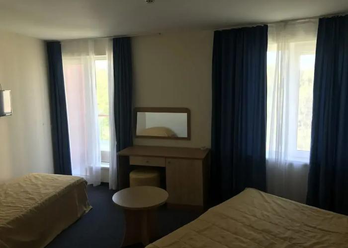 Family Hotel Sunday
