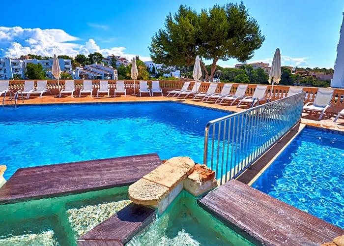 Apartamentos Azul Playa