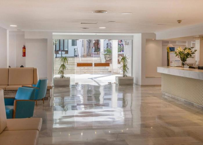 Sentido Fido Tucan - Adults Only