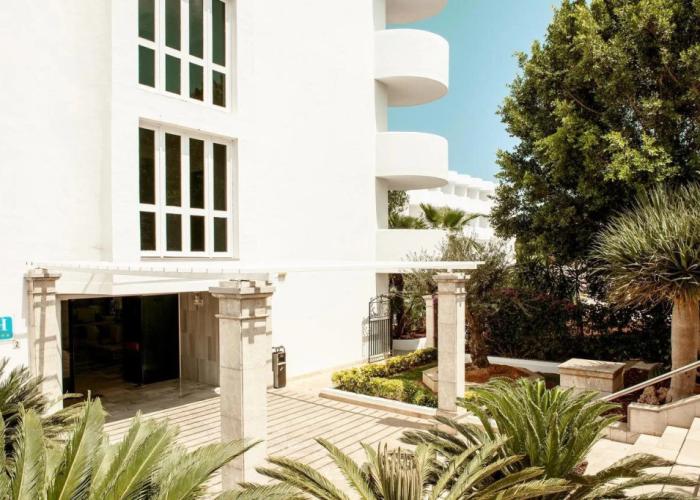 Sentido Fido Tucan - Adults Only