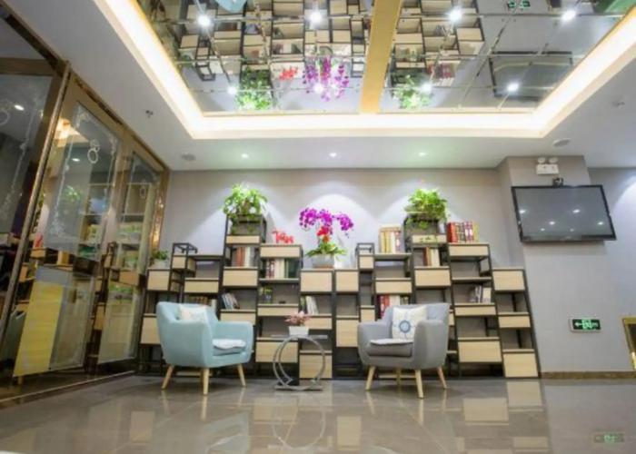 Dandong Yihai Business Hotel