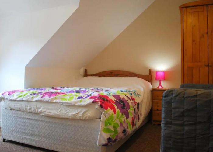 Clift Guest House
