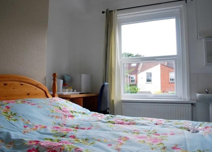 Clift Guest House