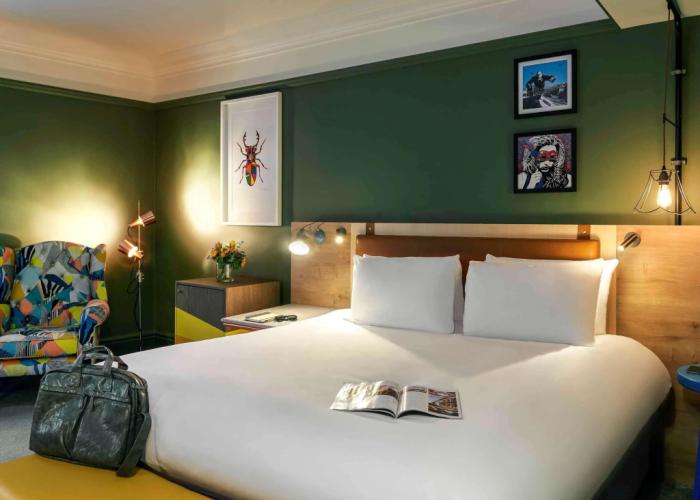 Bristol Grand Hotel By Sunday
