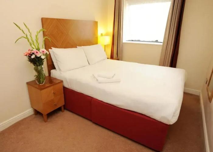 PREMIER SUITES Bristol Redcliffe