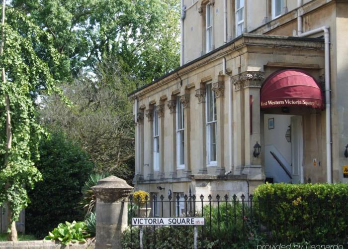 Victoria Square Hotel
