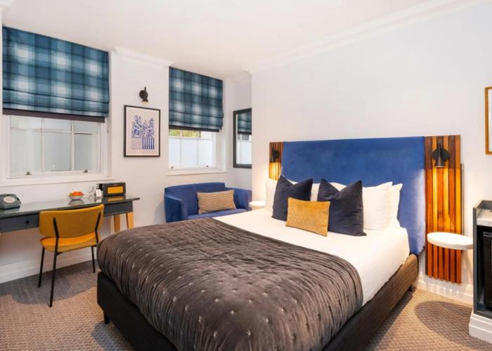 Berkeley Square Hotel