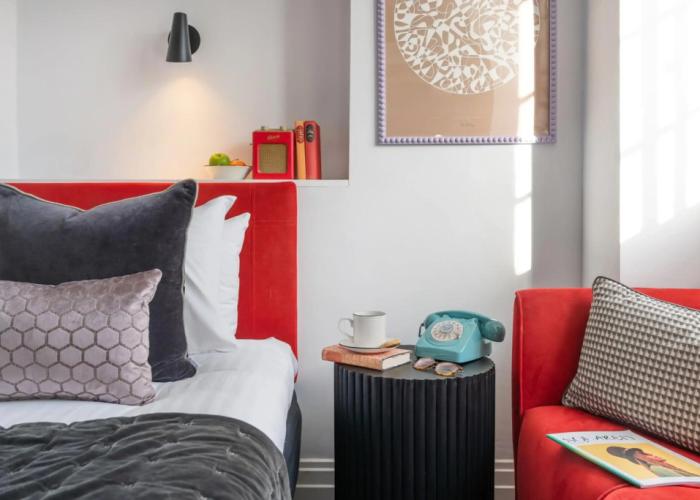Berkeley Square Hotel