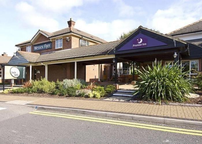 Premier Inn Bristol South
