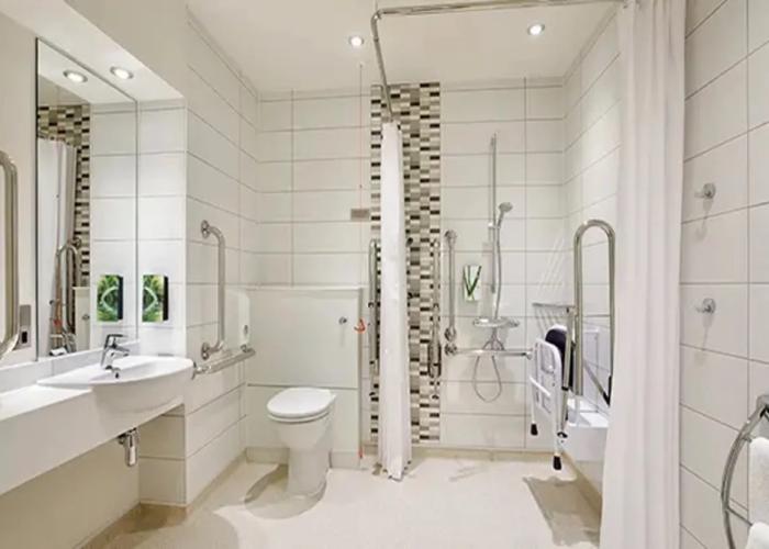 Premier Inn Bristol East (Emersons Green)