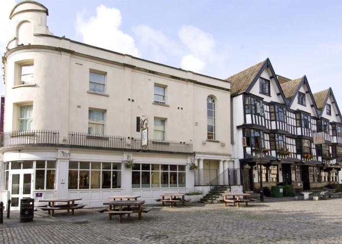 Premier Inn Bristol City Centre King St