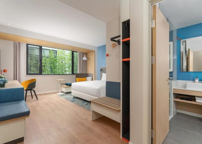 Holiday Inn Express Dangdong City Center by IHG