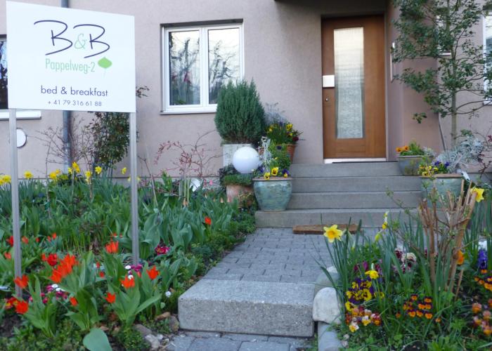 B&B Pappelweg - 2 Guest House