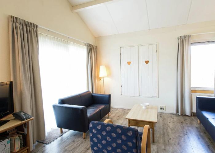 Comfortable Bungalow With Dishwasher Near the Beach