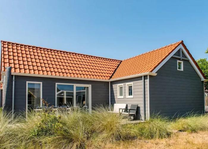 Modern Lodge With two Bath Rooms, Near the Beach