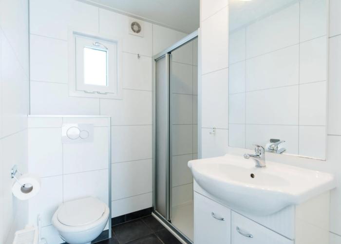Comfortable Chalet With Dishwasher, Near the Beach