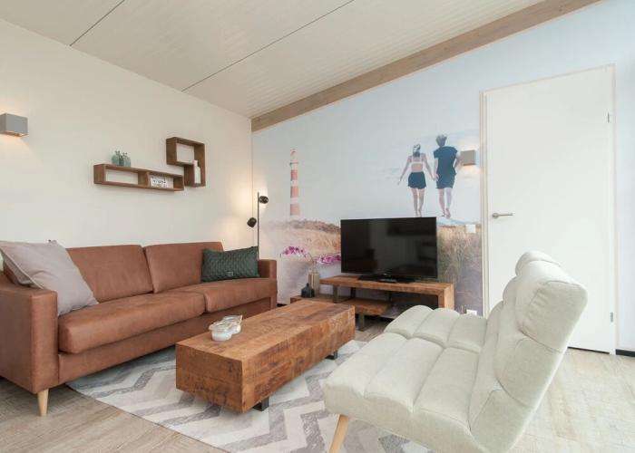 Comfy Lodge with 2 Bathrooms near Beach