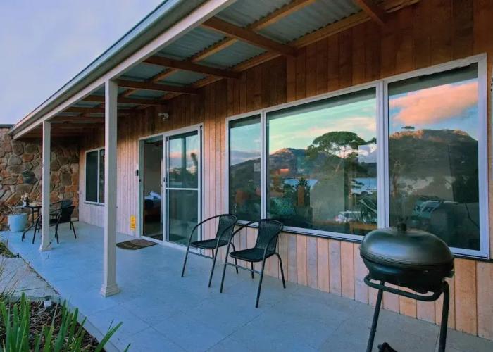 Freycinet Stone Studio 6
