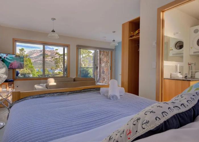 Freycinet Stone Studio 6