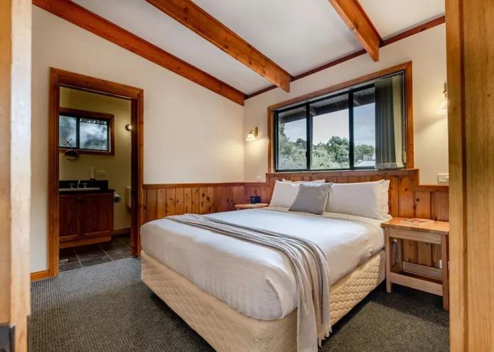 Freycinet Cottage 1