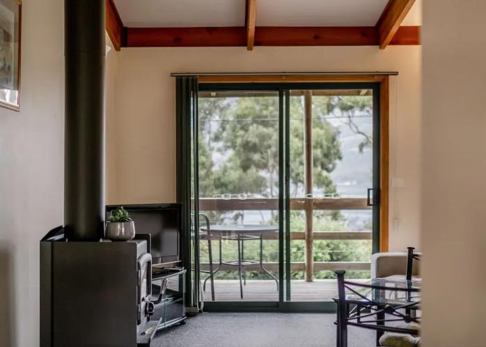 Freycinet Cottage 1