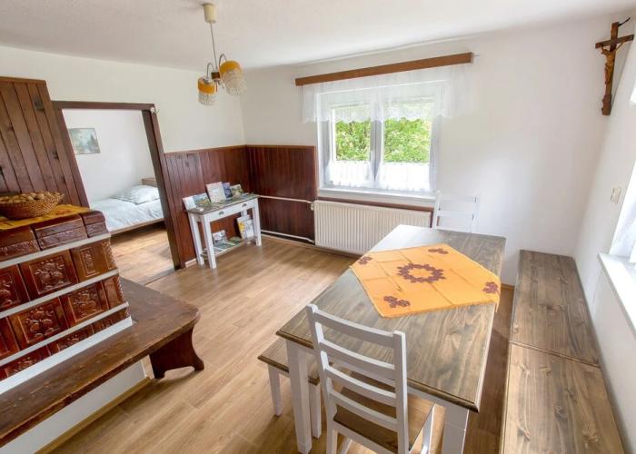 Apartment at the Vesel Homestead, Local Experience