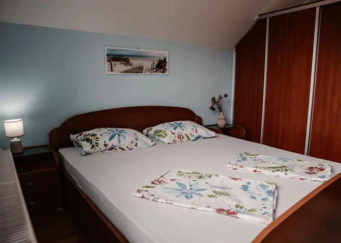 Vineyard cottage Na hribu